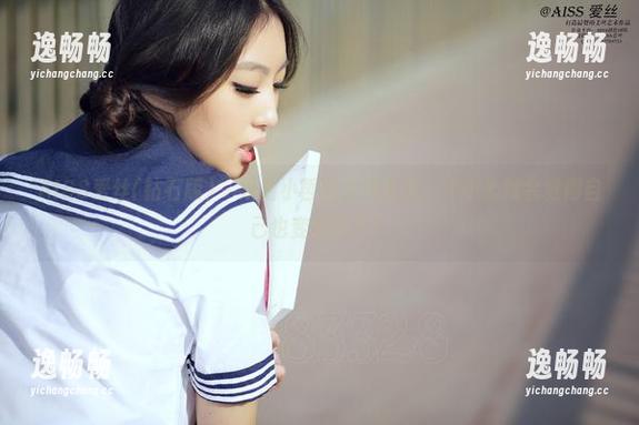 AISS爱丝(钻石版) - 观看小哲的女神合集，不小心就会觉得自己也变漂亮了！