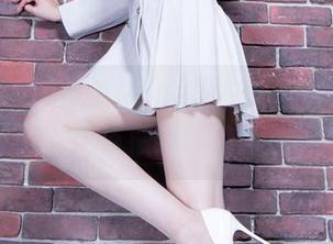 Beautyleg – Mina黑白写真集：简约的性感，这资源我能拖个咨询嘛？