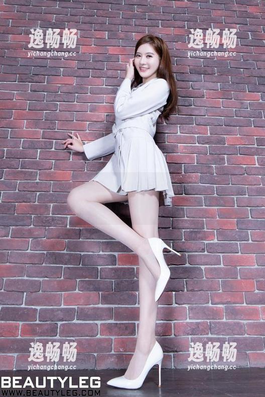 Beautyleg-Mina Beautyleg - Mina黑白写真集:简约的性感,这资源我能拖个咨询嘛?