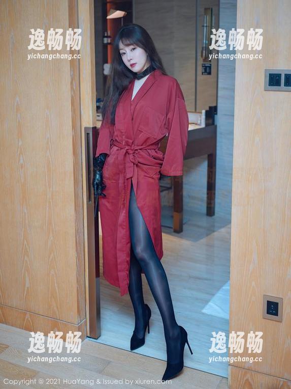 HuaYang花漾 - 皮衣割草才对，黄乐然在线写真展示了什么叫做“潇洒不过分”。
