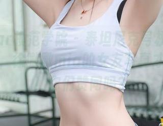 MFStar模范学院 – 泰坦尼克号权志龙是短暂的，徐微微mia的女友写真才是真爱！你们赞同吗？
