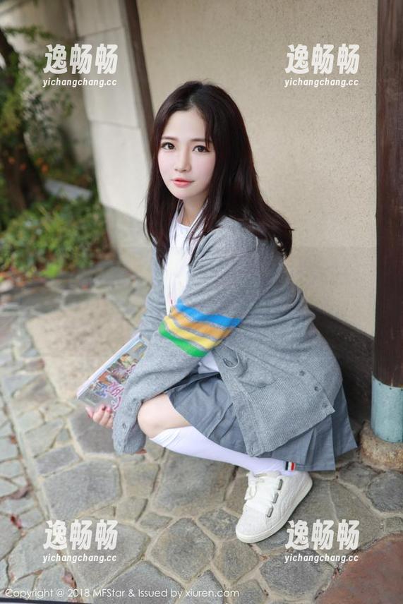 MFStar模范学院-赵小米Kitty MFStar模范学院 - 赵小米Kitty的灰丝,似乎和日常搭不上边,高清作品总让人觉得不寻常。