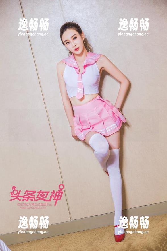 TouTiao头条女神 - 索菲娅婚纱合集在无圣光下，啧啧，原来还有这样的解读！