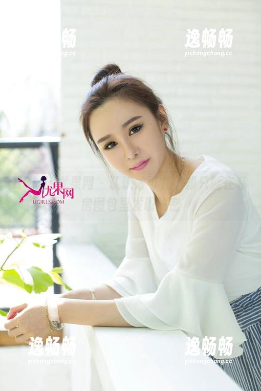 UGirls尤果网 - 认识才可儿，却只能在私房图包里发现秘密