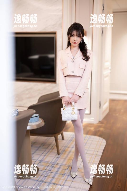 XIAOYU语画界 - 直呼好喜欢，这壁纸来自王馨瑶yanni清纯写真！