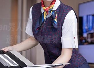 Xiuren秀人网 – 乔一一全集，学妹写真透着一丝突如其来的青涩