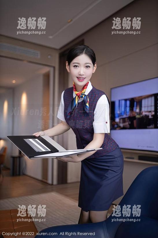 Xiuren秀人网 - 乔一一全集，学妹写真透着一丝突如其来的青涩