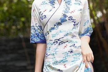 Xiuren秀人网 – 八宝icey的纯白作品，图片里那种简约风，下载走一张，四季如春不迷路。