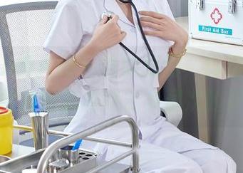 Xiuren秀人网 – 谁能想到，绯月樱的黑色丝袜套图能有如此多层次的张力？