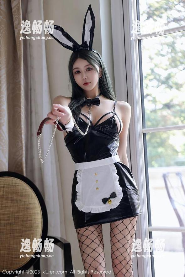 Xiuren秀人网 - 陈怡曼海边写真集：什么都没穿，但逼格满满