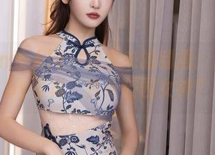 Xiuren秀人网 – 雷击来的制服：雨儿baby写真，变身校园女神？