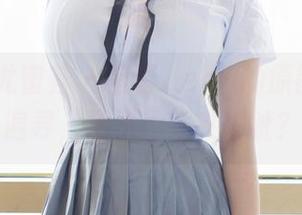 YouMi尤蜜荟 – 蛋蛋_egg的原图：足迹遍寻，还是约会夹脚趾？