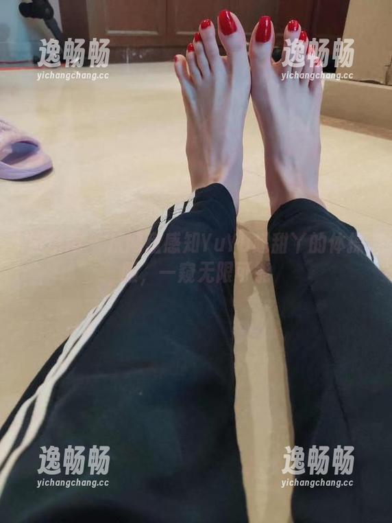 YuYu超甜丫 微密圈 - 从网盘感知YuYu超甜丫的体操服,一窥无限可能