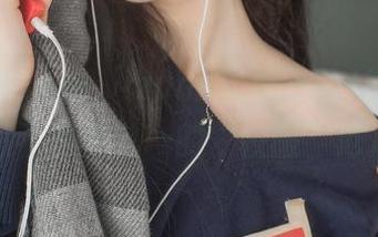 最新图库上线，izumi泉桃子的JK画风，果然不再是单一的“校服”范儿。