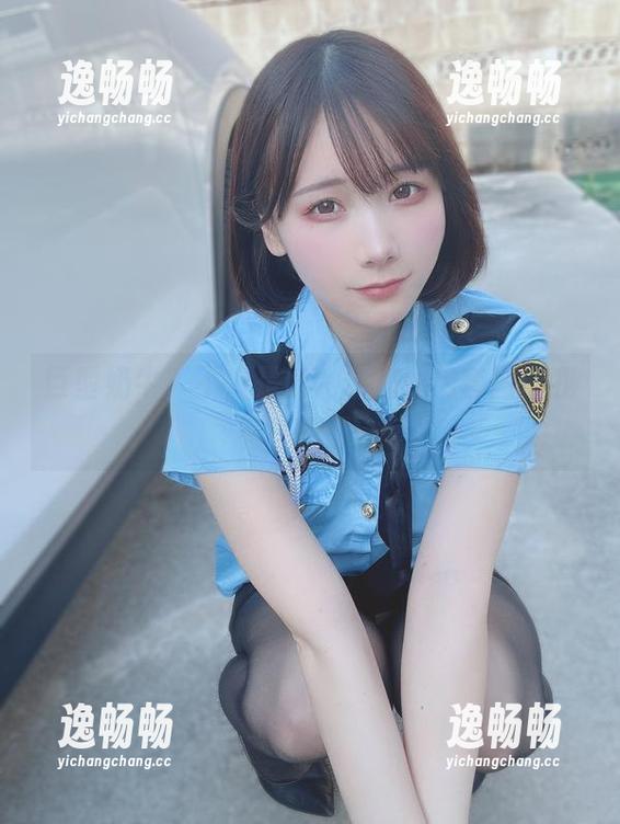 巨型奶牛？不，是けん研的cos套图让我有些懵了。