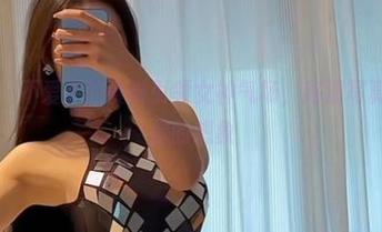 微密圈 – 不爱笑的赛琳引领女神气场，高清写真集颠覆你的想象