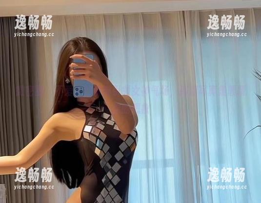 不爱笑的赛琳 微密圈 - 不爱笑的赛琳引领女神气场,高清写真集颠覆你的想象