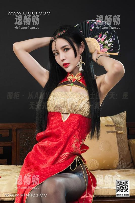 丽柜 - 从AMY的视角捕捉护士的一天：是无圣光还是原图更胜一筹？