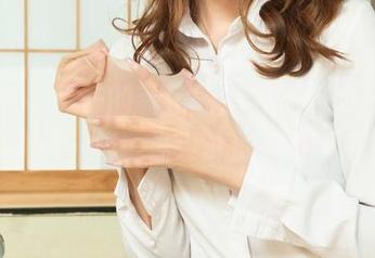 丽柜 – 看英子的私房原图，空姐的日常像是梦境一样，谁设计的这份诱惑？