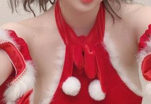 高精度解码，来看依依超级懒的女巫在线吧，那魔法气息真想一直闻下去…
