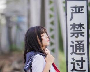 兔玩映画 – 五更百鬼这组私拍，图片上有些微妙的暧昧感，让人忍不住多瞅几眼。