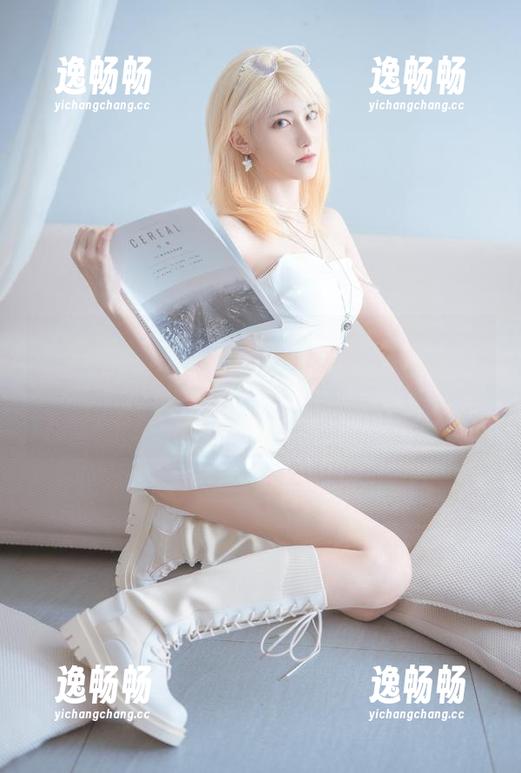 “南桃Momoko的王者荣耀：我这是在看图片，还是在玩游戏？”原图方阵等你下载。