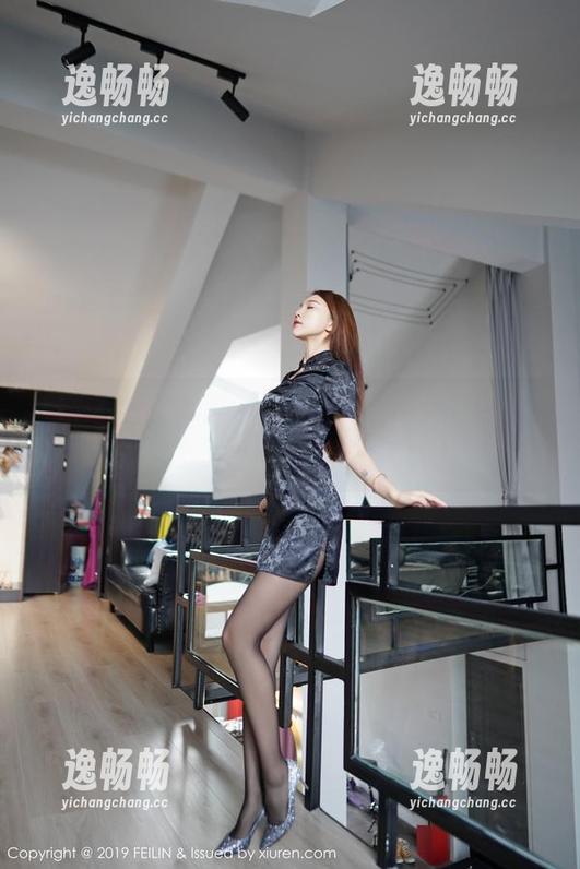 嗲囡囡-芷儿Momoko 嗲囡囡 - 芷儿Momoko的无圣光死库水,竟然在这张图片中那么不安分,啧啧。