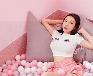 嗲囡囡 – 西门小玉的最新写真集，你见过这样欢乐的‘女孩’吗？