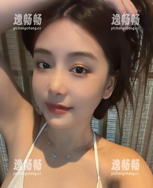 微密圈 - 奶雯浴室图册：最新一期“水游乐园”上线啦，快来围观这场戏水秀！