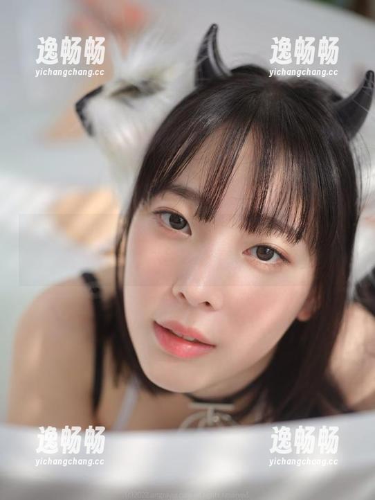 高清看姜仁卿(강인경)–一场逃避工作的旅拍合集，结果被风景抢了镜！