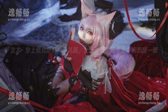 宫本桜穿上德克萨斯同人礼服，全套写真，每个角度都想瞄一眼！