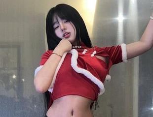 微密圈 – 小优优子的短裙分享，像挂在风中的云彩，隐隐有些许的趣味和色彩。