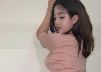 微密圈 – 看过小优优子的粉色吊带裙，精选中的精选，谁还在意其他呢？