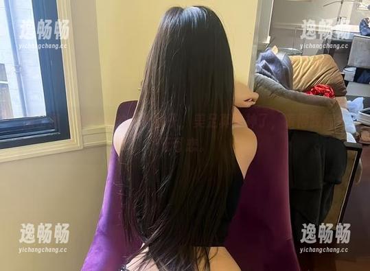 微密圈 - 原图里的小优优子，美足真是神了，看得我都生无可恋。