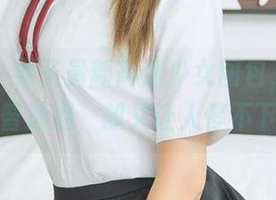 尤果网 – 栗子最新高清少女图包，明明是普普通通，却又让人停不下来
