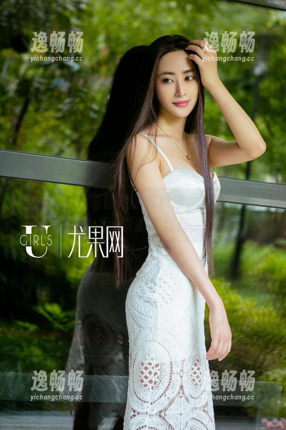 尤果网 - 穿着旗袍的陈雅漫，连微风都要为她點赞的写真集。