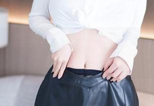 尤蜜荟 – 其实丝袜就是周妍希的专属法宝，快来凑热闹吧