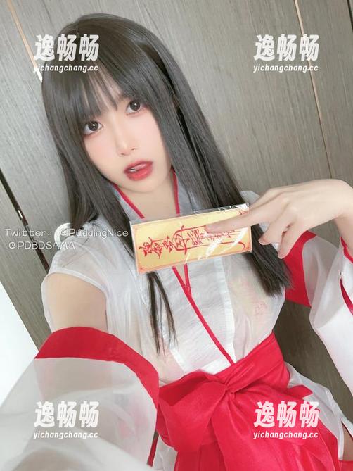 布丁大法镂空图包：坦白说，这高清真的很了不起