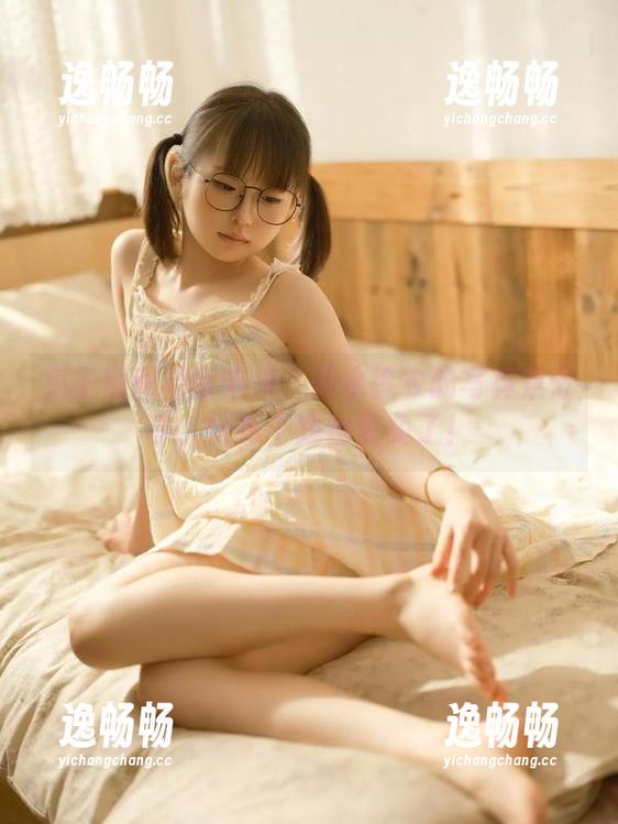 兔子洞和初音未来：幼水铃衣的写真集分享，恍惚中我也变兔了！