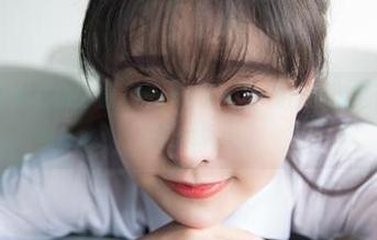波萝社 – 全套必须得看，Monkey_小潘鼠的美足下载链接已经上线。