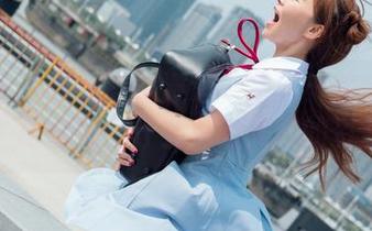 波萝社 – 当王语纯邂逅裤里丝：这本写真集，居然藏着什么不为人知的资源？