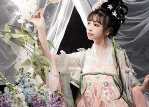 黑丝，网盘里的小宝藏，爆机少女喵小吉的画风太不一样了！