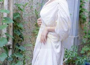 秀人网 – Suki_baby的修女形象，你能分出神圣与暧昧吗？