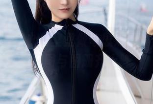 秀人网 – 在办公室里做奇思妙想，安琪Yee原图与图册齐上阵