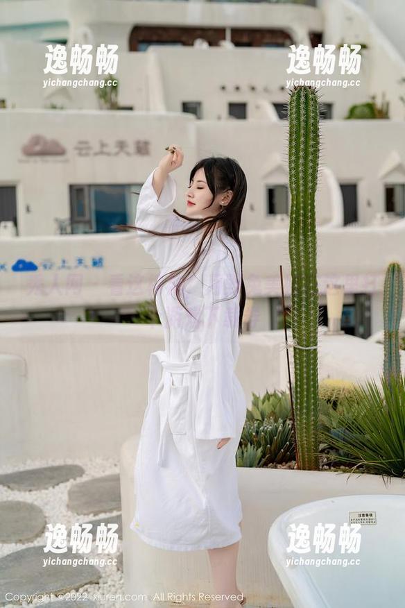 秀人网 - 看这棉袜，月野兔美妞在这里打个游戏下载券