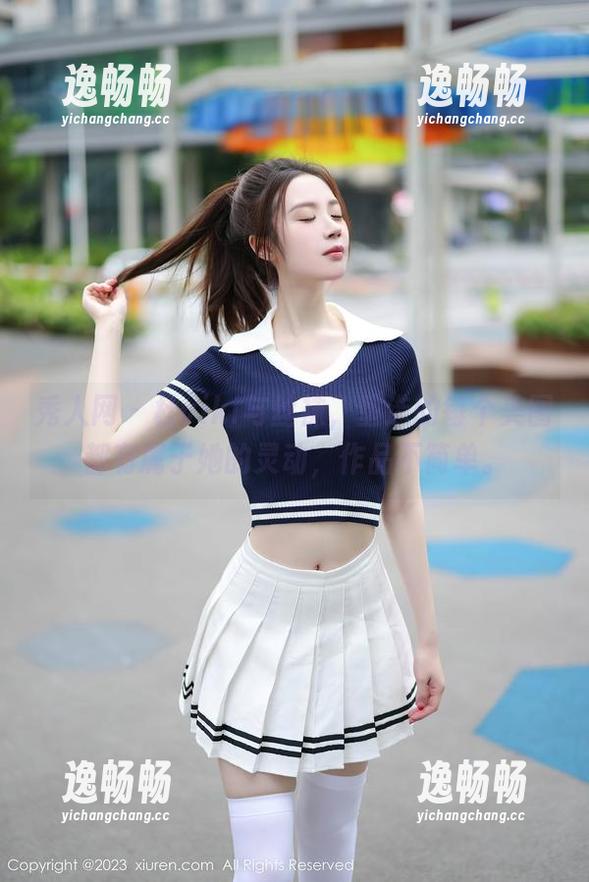 秀人网-杜viki 秀人网 - 杜viki与丝袜,塑造的每个美图都有属于她的灵动,作品不简单。