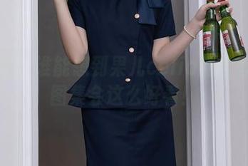秀人网 – 谁能想到果儿celia的全套制服图集会这么好看！