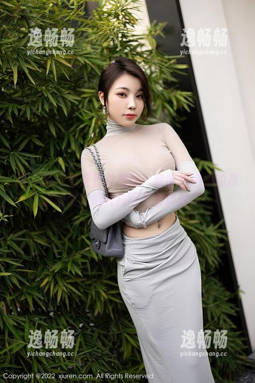 秀人网 - 就是那件和服！欧阳妮娜娜的高清套图像把我拉回了古典时代！