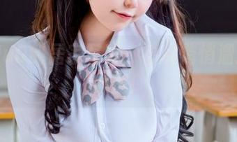 穆零Mu0的居家写真：福利悄悄溜进我的心房！
