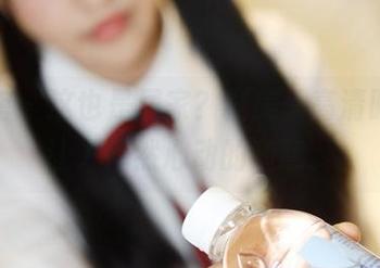 美媛馆 – 这也是居家？糯美子高清时刻，让人怦然心动的随意。